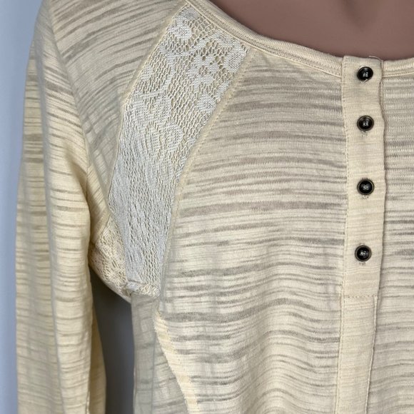 Suzanne Betro Womens Long Sleeve Lace Detail Henley Tee Blouse Cream size 1X - Picture 3 of 12